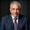 Senior Consultant Portrait